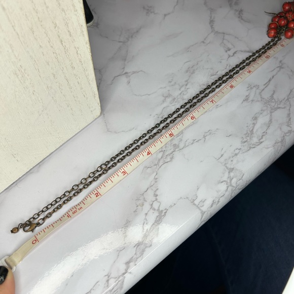 !!HOST PICK!! Vintage Red Berry Cluster Necklace - Picture 7 of 9